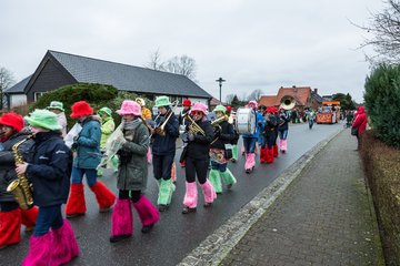 Bild 143 - Latuff Umzug
